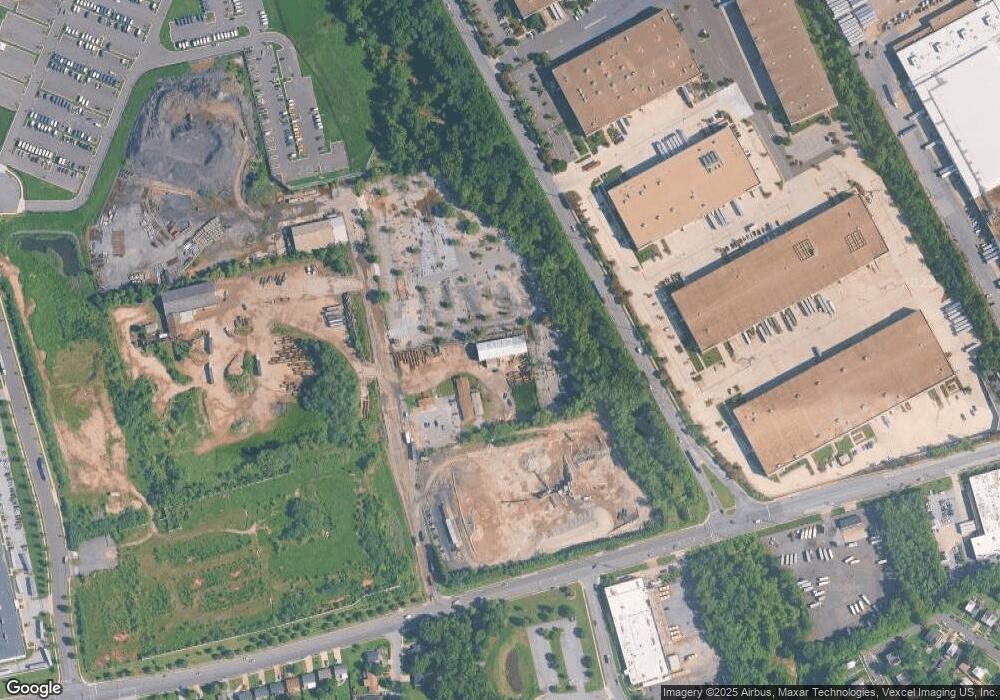 5800 Sheriff Rd, Capitol Heights, MD 20743 - photo 1