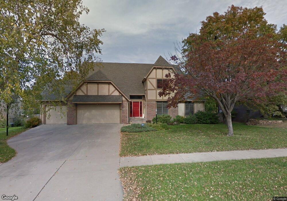 6032 SW 37th St, Topeka, KS 66614 - photo 1