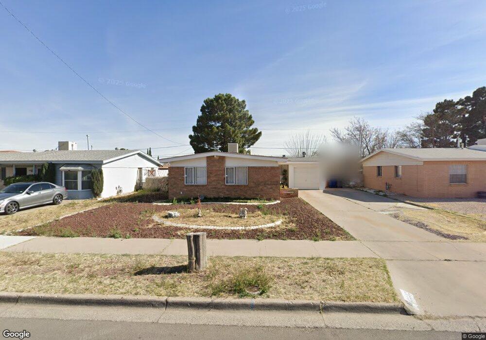 10232 Honolulu Dr, El Paso, TX 79925 - photo 1