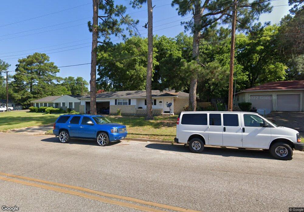 608 Clyde Dr, Tyler, TX 75701 - photo 1