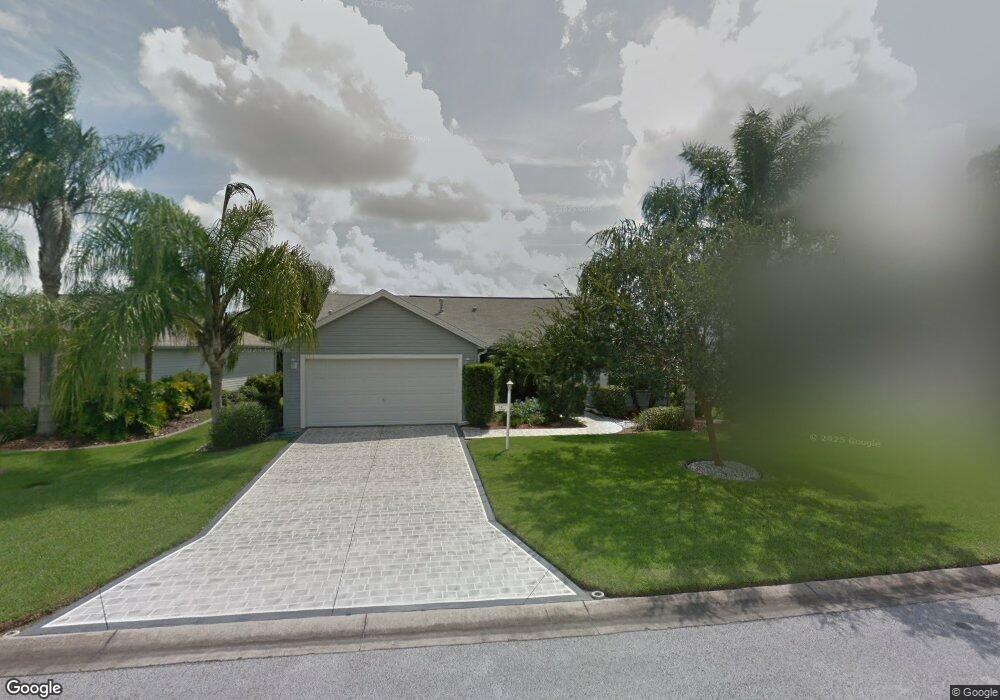 545 Kempton Place, The Villages, FL 32162 - photo 1