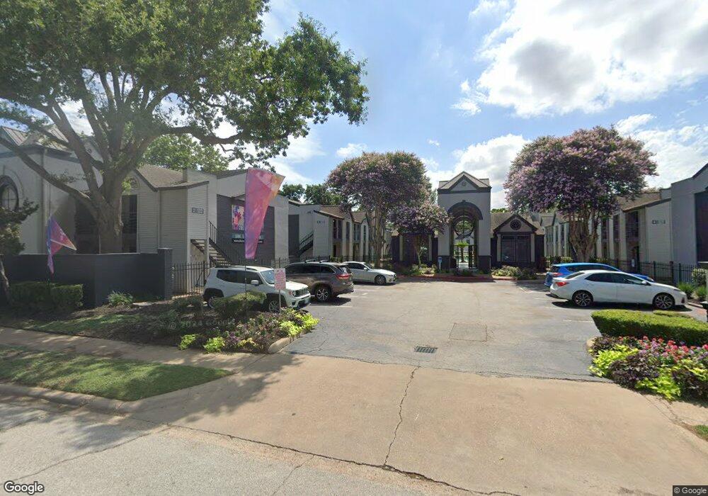 874 Yorkchester Dr unit 106, Houston, TX 77079 - photo 1