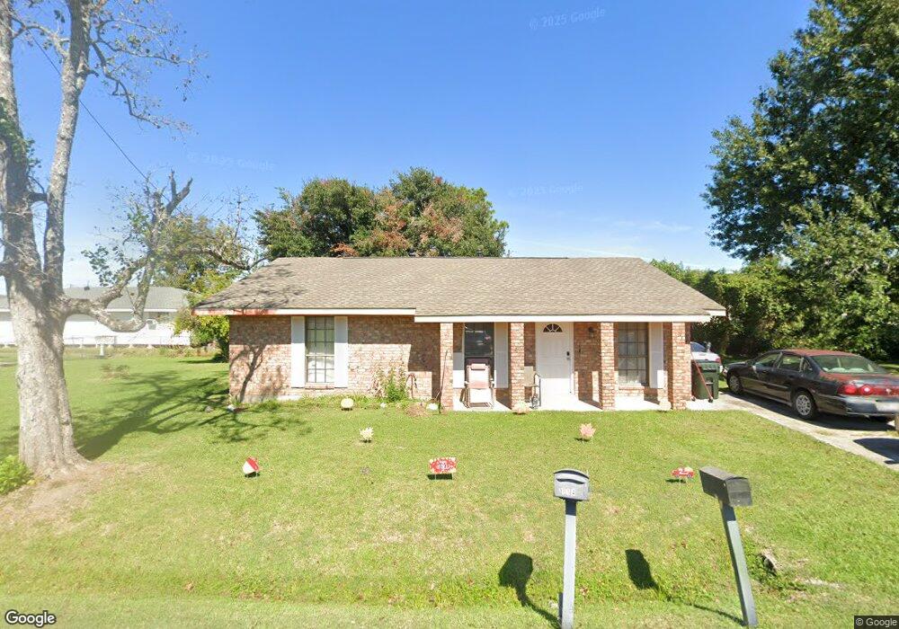 113 Riley Dr, Houma, LA 70363 - photo 1