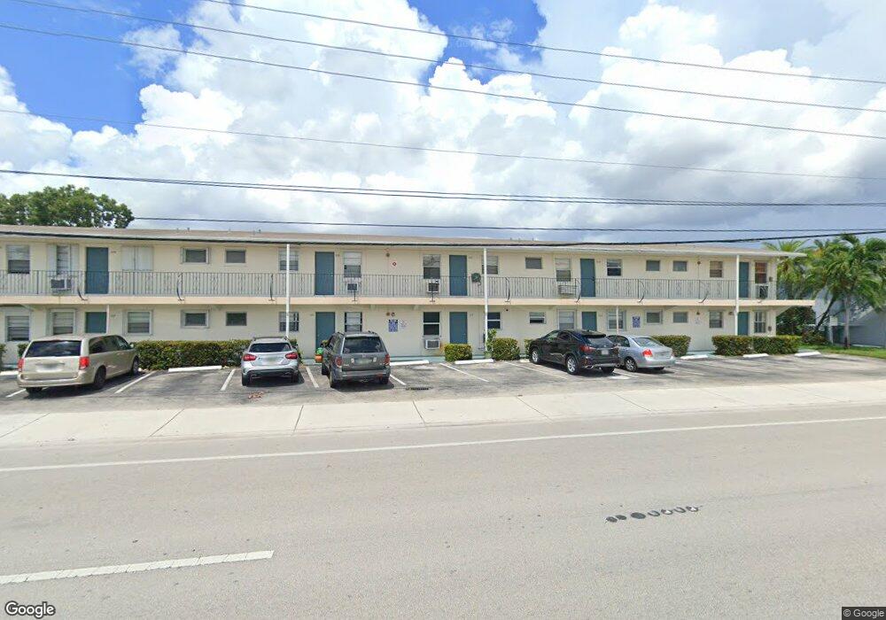 Pembroke House unit 209, Pembroke Pines, FL 33024 - photo 1