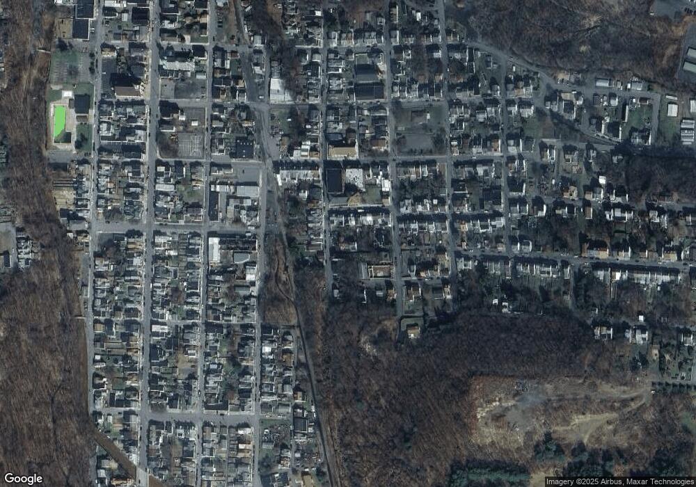 809 Oneida St, Shamokin, PA 17872 - photo 1