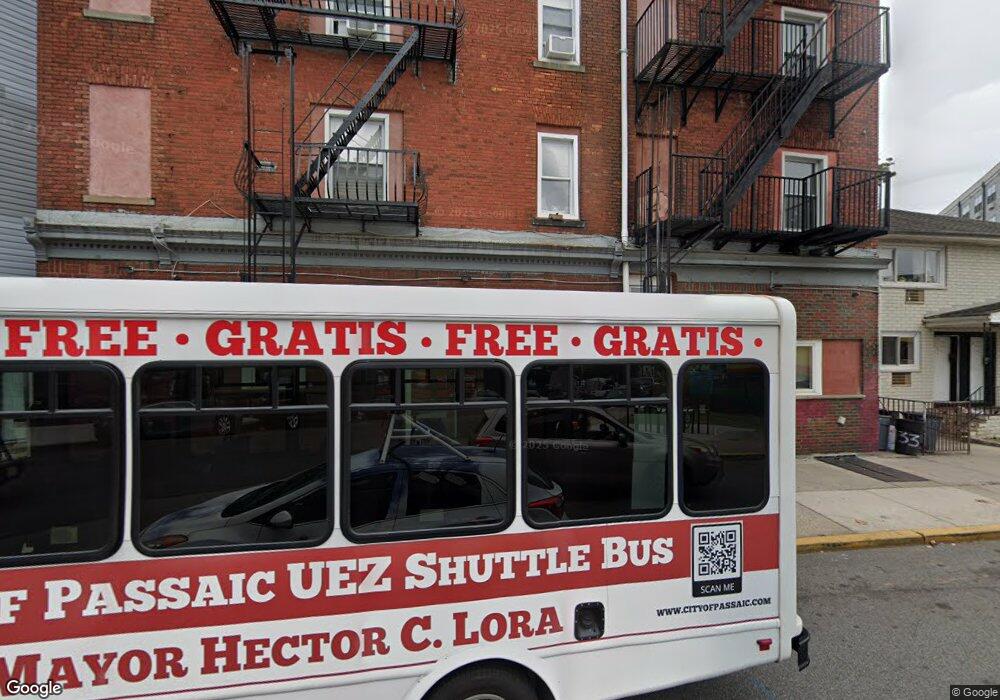 62 Wall St unit 1, Passaic, NJ 07055 - photo 1