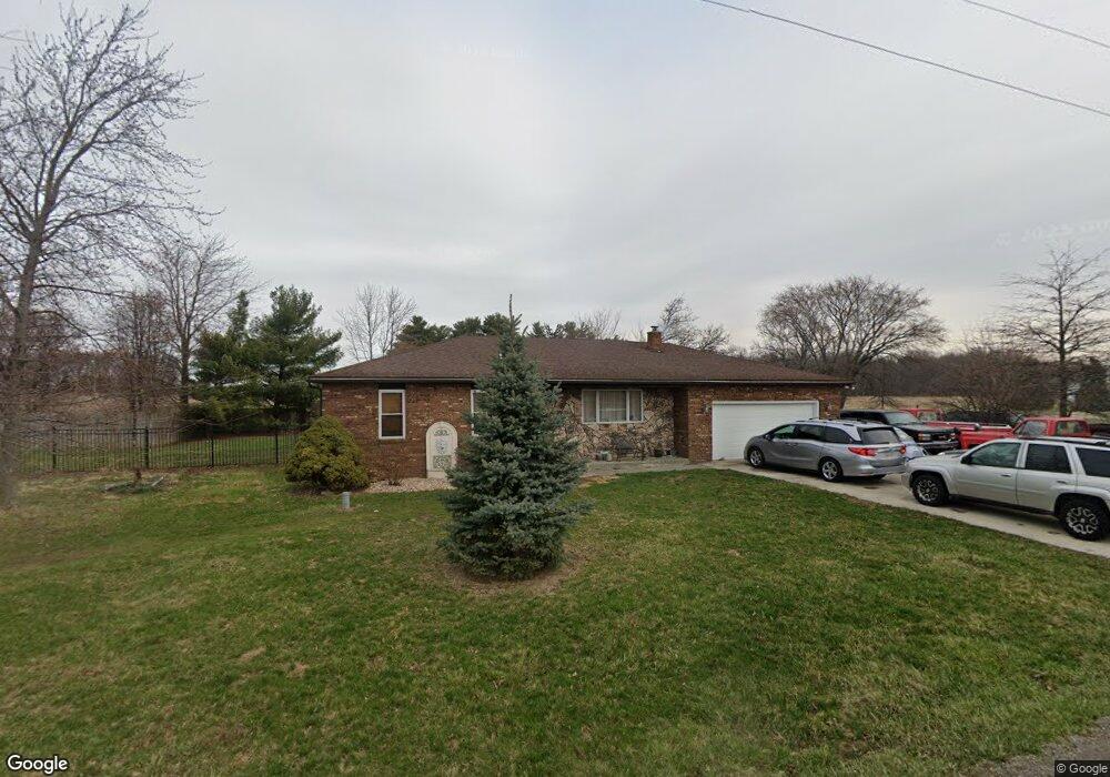 2885 Hillville Rd, Lima, OH 45807 - photo 1