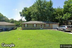 1619 Kenwood Dr, Lawrence, KS 66044