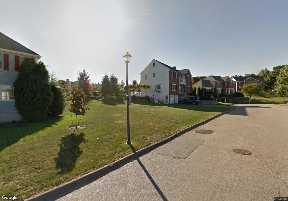 61 Turning Mill Ln, Quincy, MA 02169 - photo 1