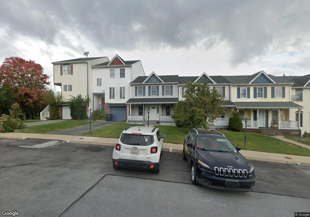 604 Knightsbridge Dr, Hagerstown, MD 21740 - photo 1