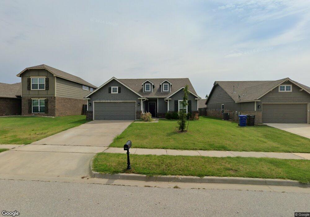 7321 S Kalanchoe Ave, Broken Arrow, OK 74011 - photo 1