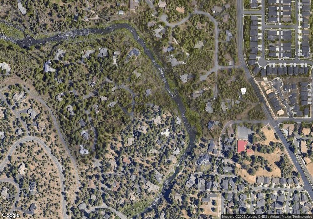 720 NW Broken Arrow Rd, Bend, OR 97701 - photo 1