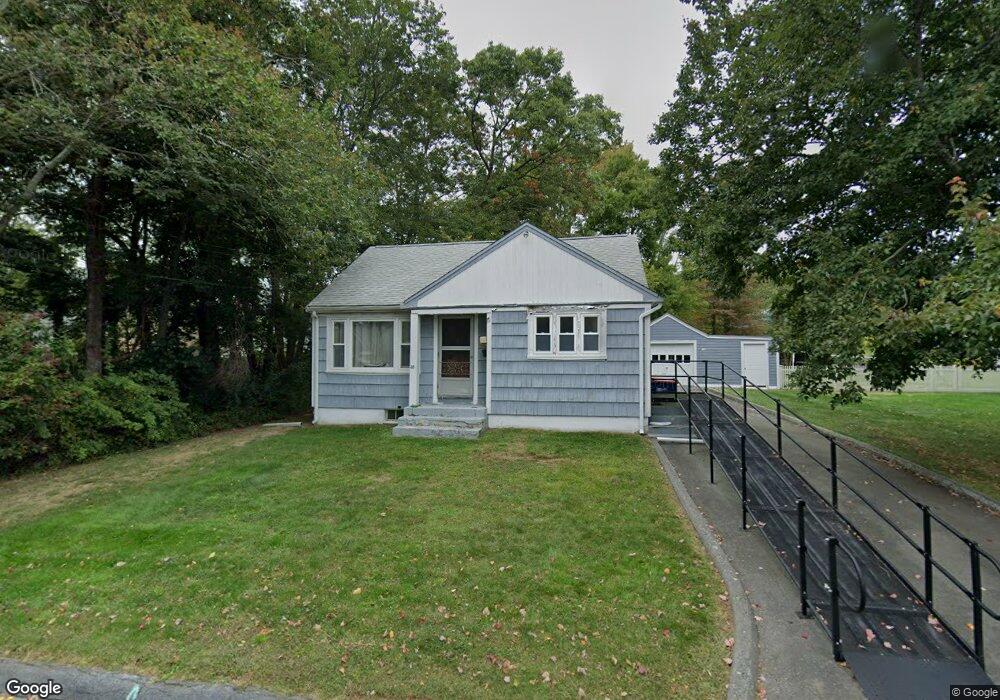 38 Bellevue St, Fairhaven, MA 02719 - photo 1