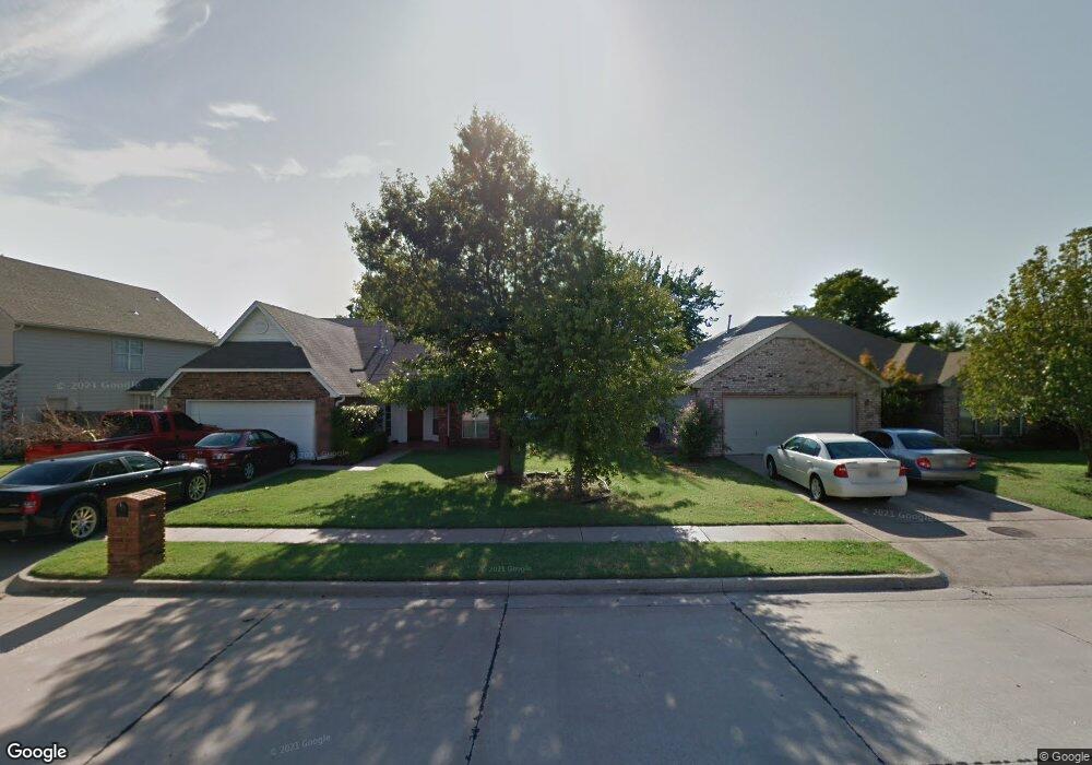 7101 Sycamore Place, Broken Arrow, OK 74012 - photo 1