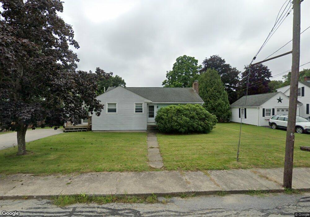 18 Pulaski St, Uxbridge, MA 01569 - photo 1