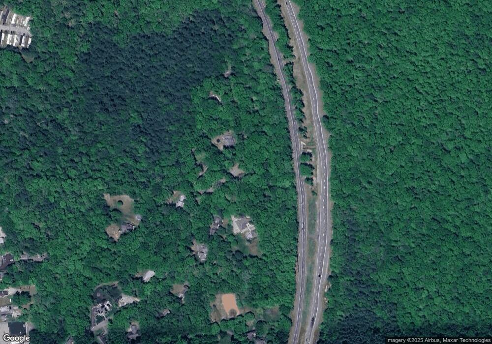 135 Sunset Dr, Danielson, CT 06239 - photo 1