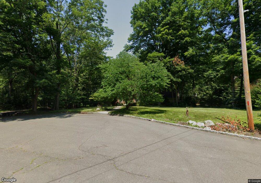 7 Rambling Brook Rd, Upper Saddle River, NJ 07458 - photo 1