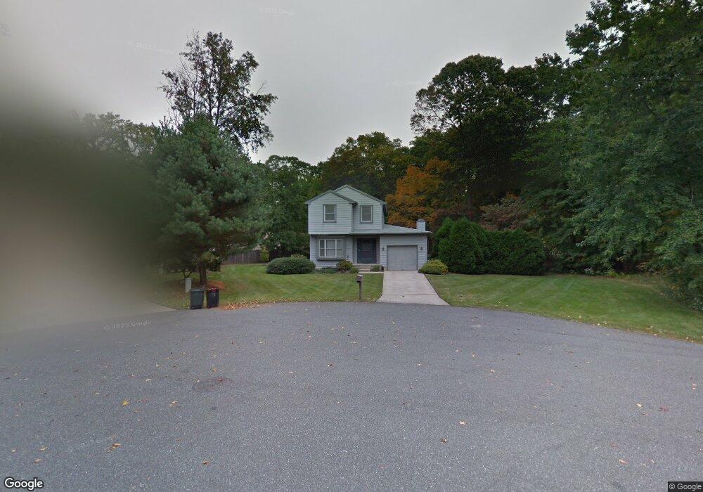 112 Caribou Ct, Woodbury, NJ 08096 - photo 1