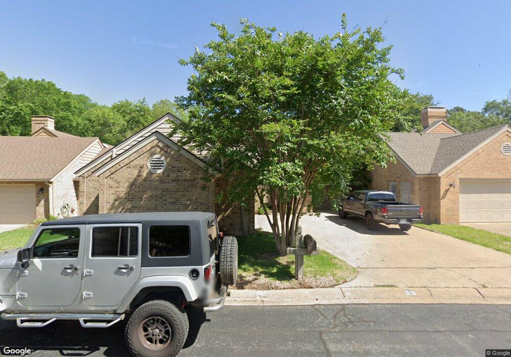 816 Woodhall Ct, Tyler, TX 75703 - photo 1