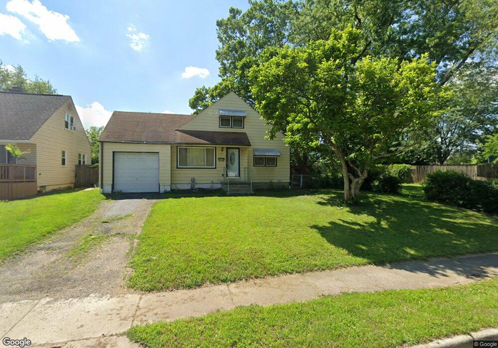 3249 Dresden St, Columbus, OH 43224 - photo 1