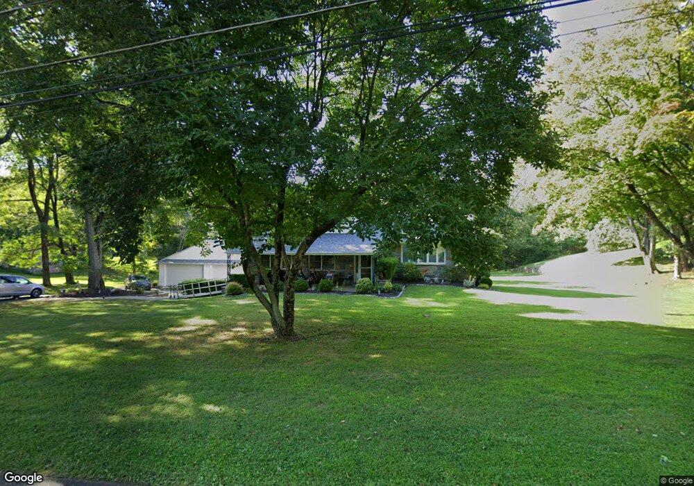 814 Lorraine Dr, Springfield, PA 19064 - photo 1