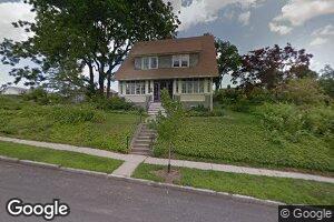 8 Hillcroft Ave, Worcester, MA 01606