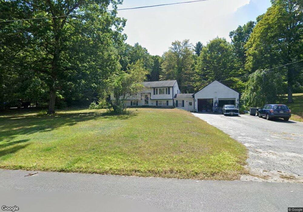 19 Hyacinth Dr, Pepperell, MA 01463 - photo 1