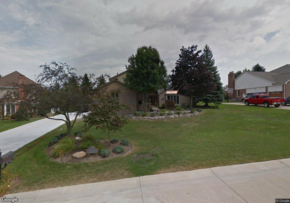 1284 Chaffer Dr, Rochester Hills, MI 48306 - photo 1