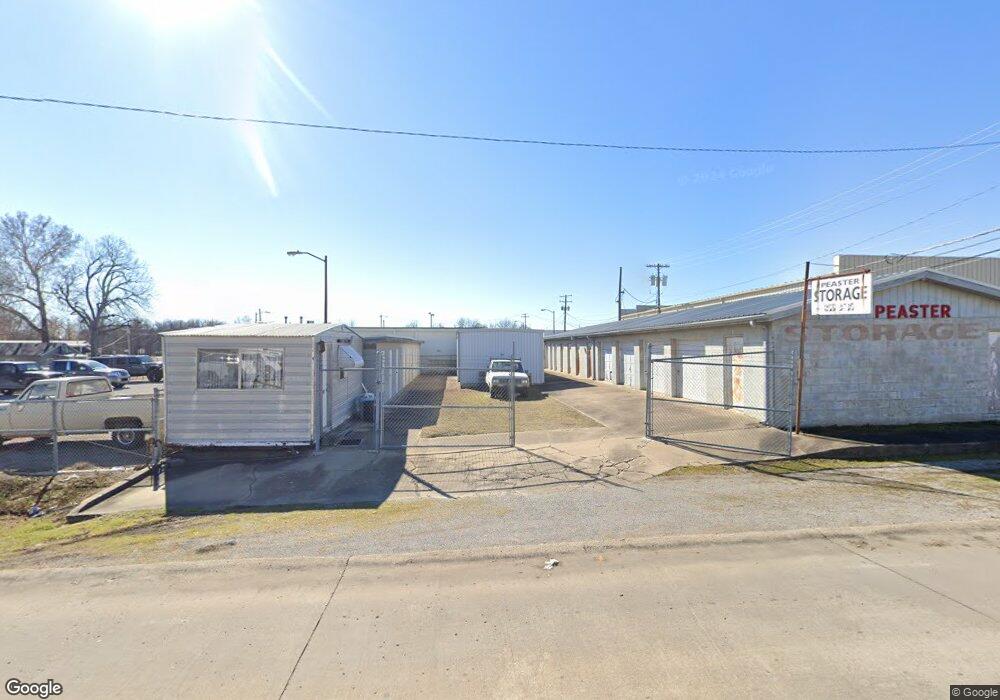 537 W Claremore St, Claremore, OK 74017 - photo 1