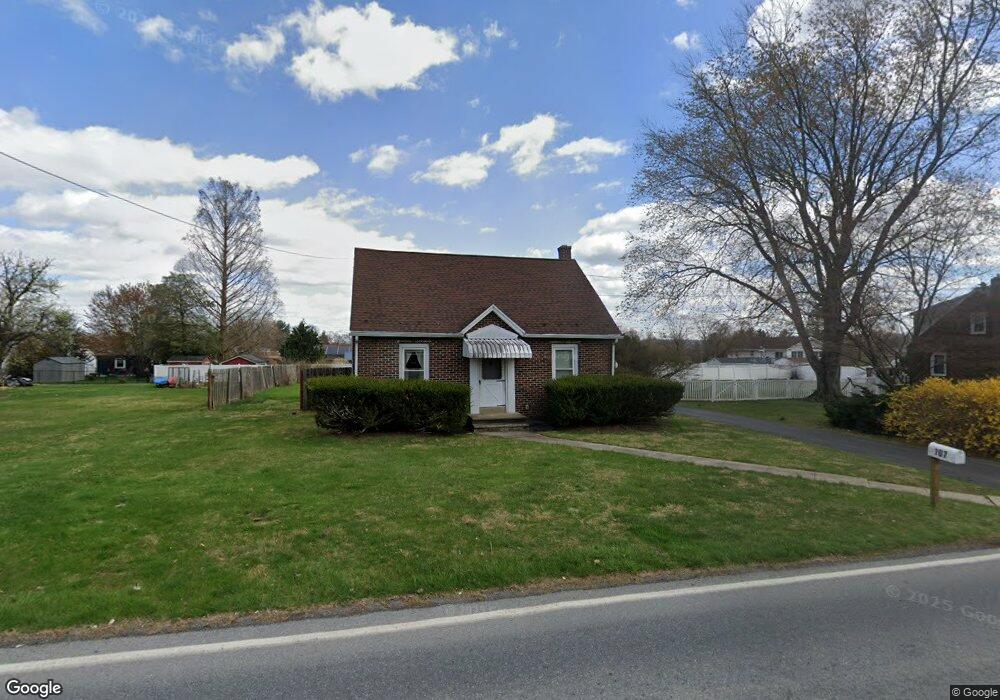 707 Lorane Rd, Reading, PA 19606 - photo 1