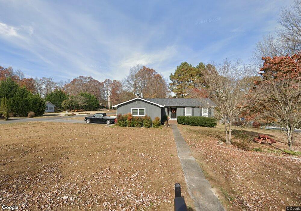 501 Sycamore Ln NW, Dalton, GA 30721 - photo 1