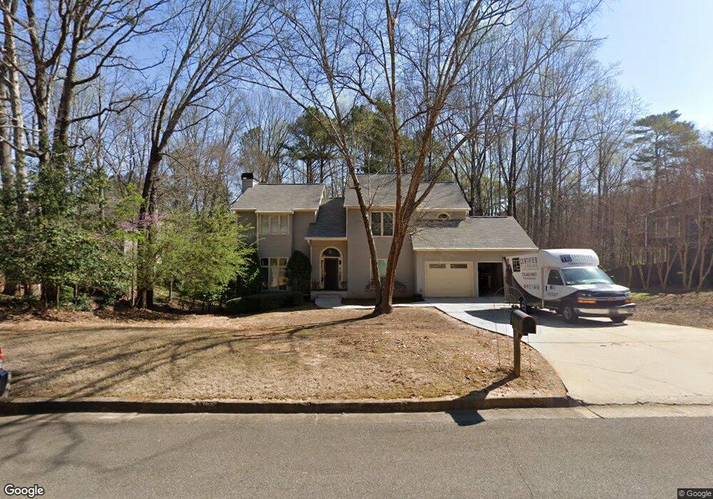 10615 Timberstone Rd, Alpharetta, GA 30022 - photo 1