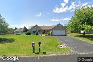 N1561 Breckenridge St, Genoa City, WI 53128