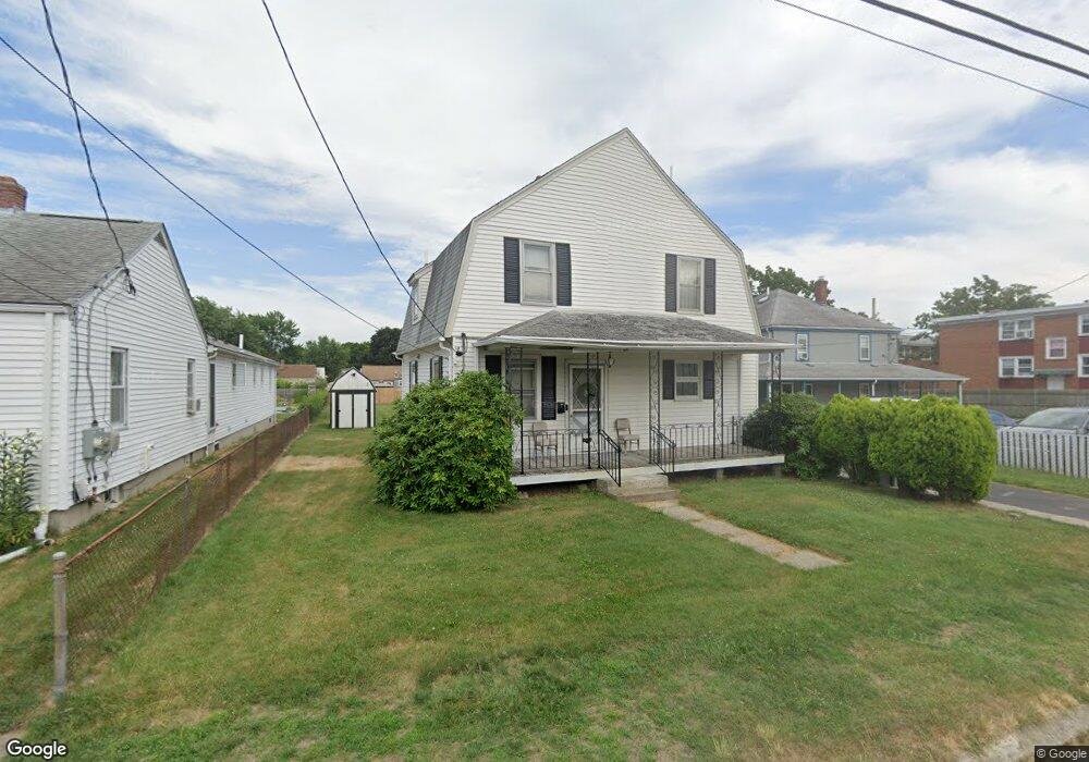 48 Ashburne St, Pawtucket, RI 02861 - photo 1