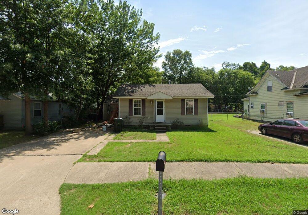516 N Florence Ave, Claremore, OK 74017 - photo 1