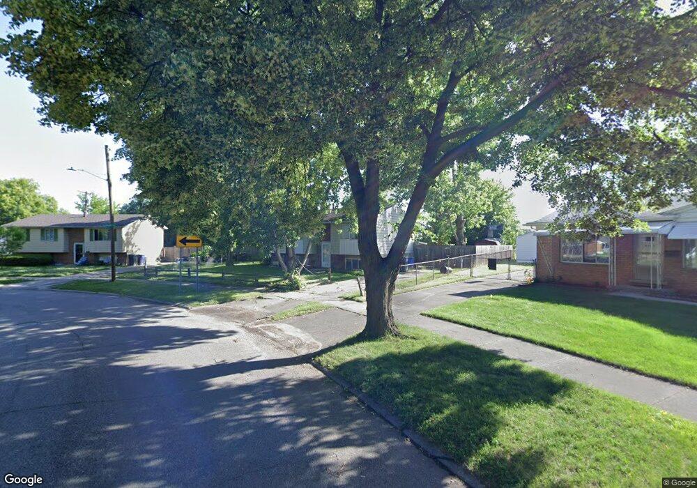 4301 Cheyenne Ave, Flint, MI 48507 - photo 1