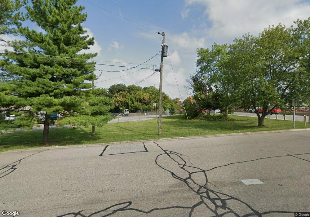 1411 State St, Columbus, IN 47201 - photo 1