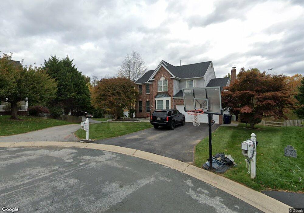 812 Cornwall Ct, Sykesville, MD 21784 - photo 1