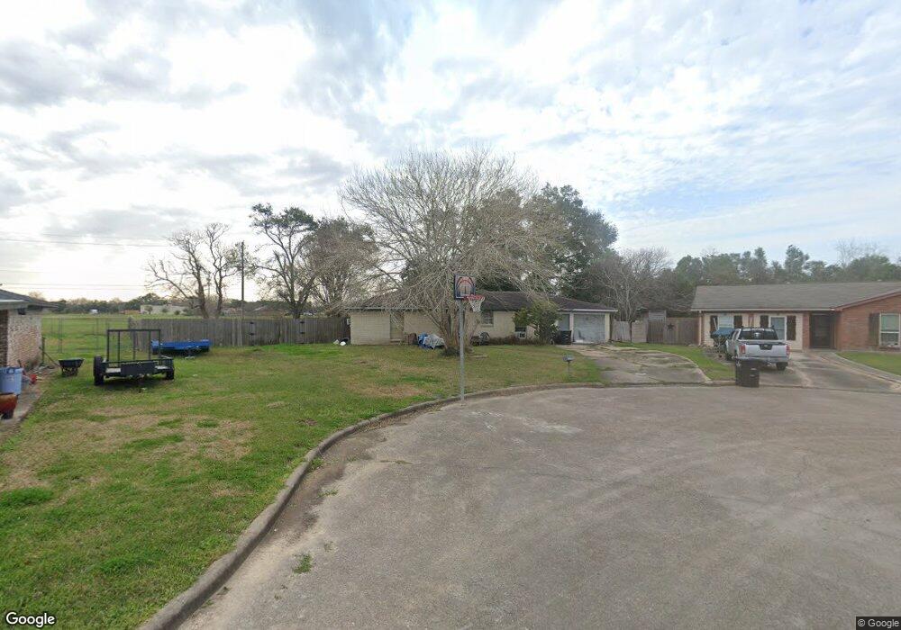 702 Stansel Dr, Alvin, TX 77511 - photo 1