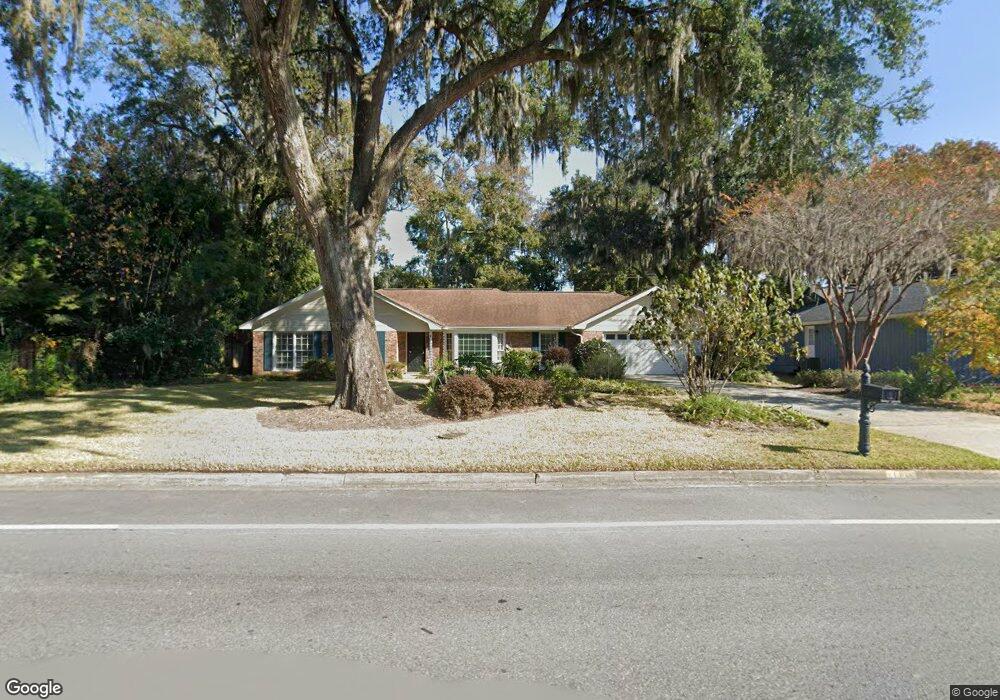 111 N Cromwell Rd, Savannah, GA 31410 - photo 1