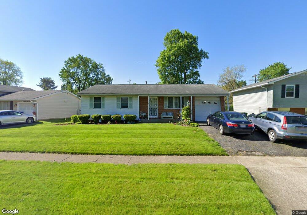 5041 Lindora Dr, Columbus, OH 43232 - photo 1