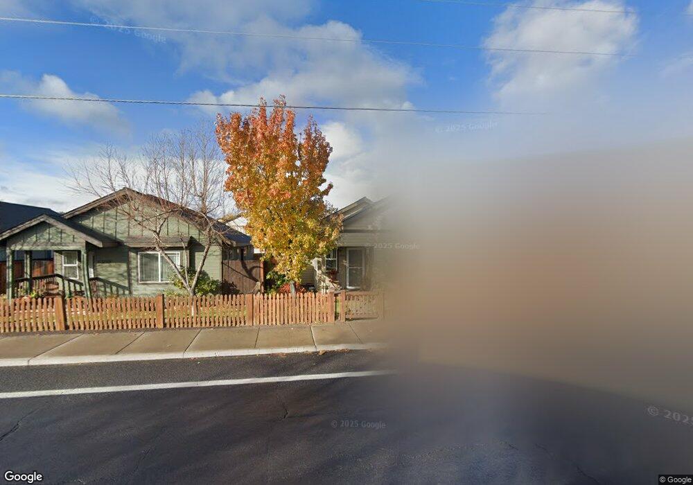 63143 Boyd Acres Rd, Bend, OR 97701 - photo 1