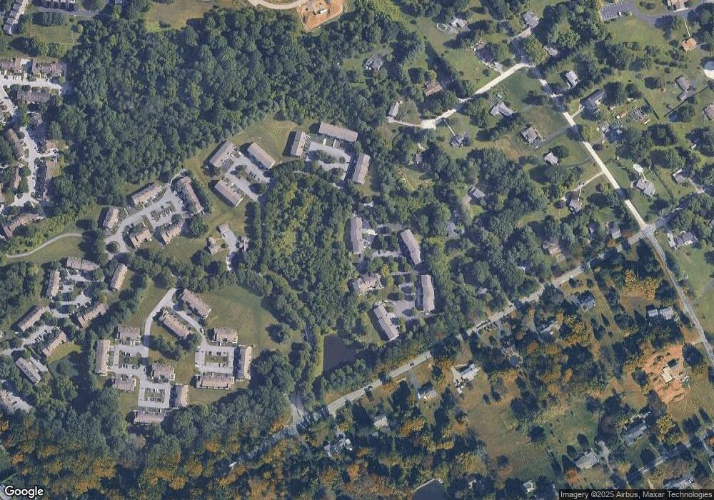 201 Princeton Cir unit 201, Newtown Square, PA 19073 - photo 1