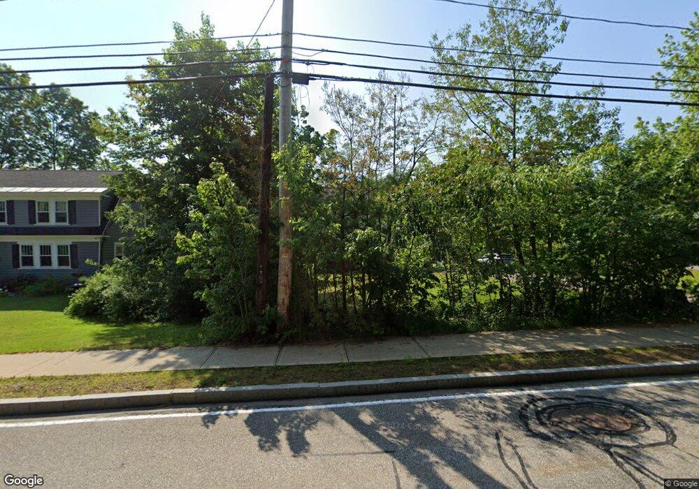 827 Portland St, Rochester, NH 03868 - photo 1