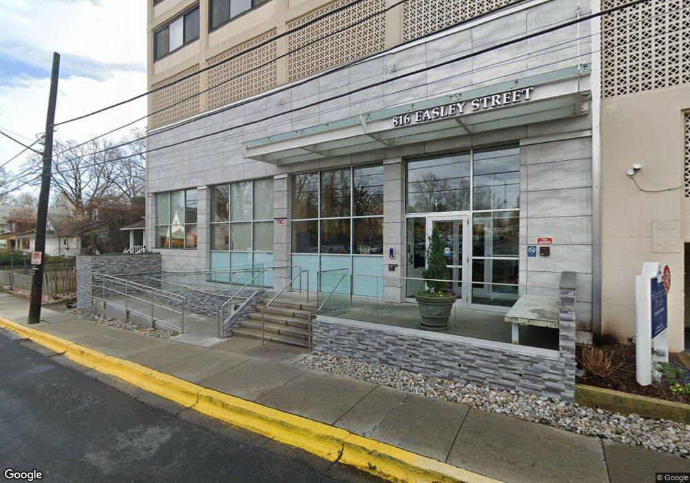 816 Easley St, Silver Spring, MD 20910 - photo 1