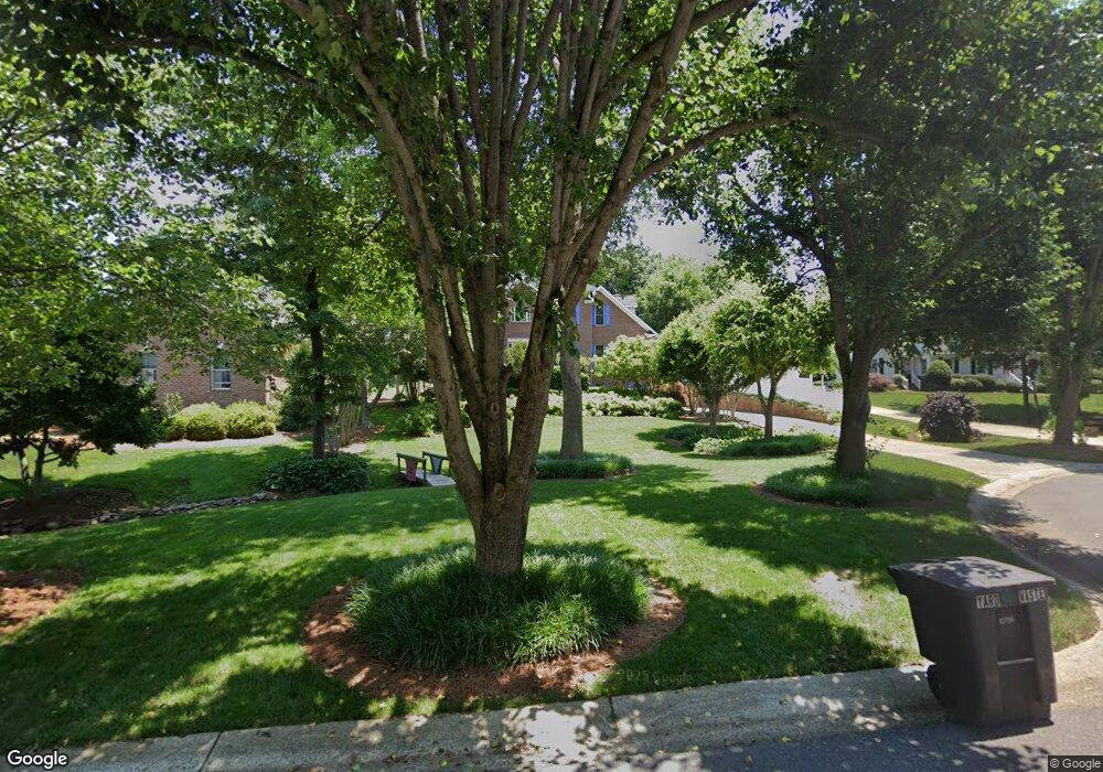 914 Argyle Ct, Statesville, NC 28677 - photo 1