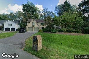 8111 Split Oak Dr, Bethesda, MD 20817