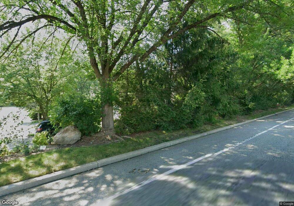 22 Macoun Dr, Mahwah, NJ 07430 - photo 1