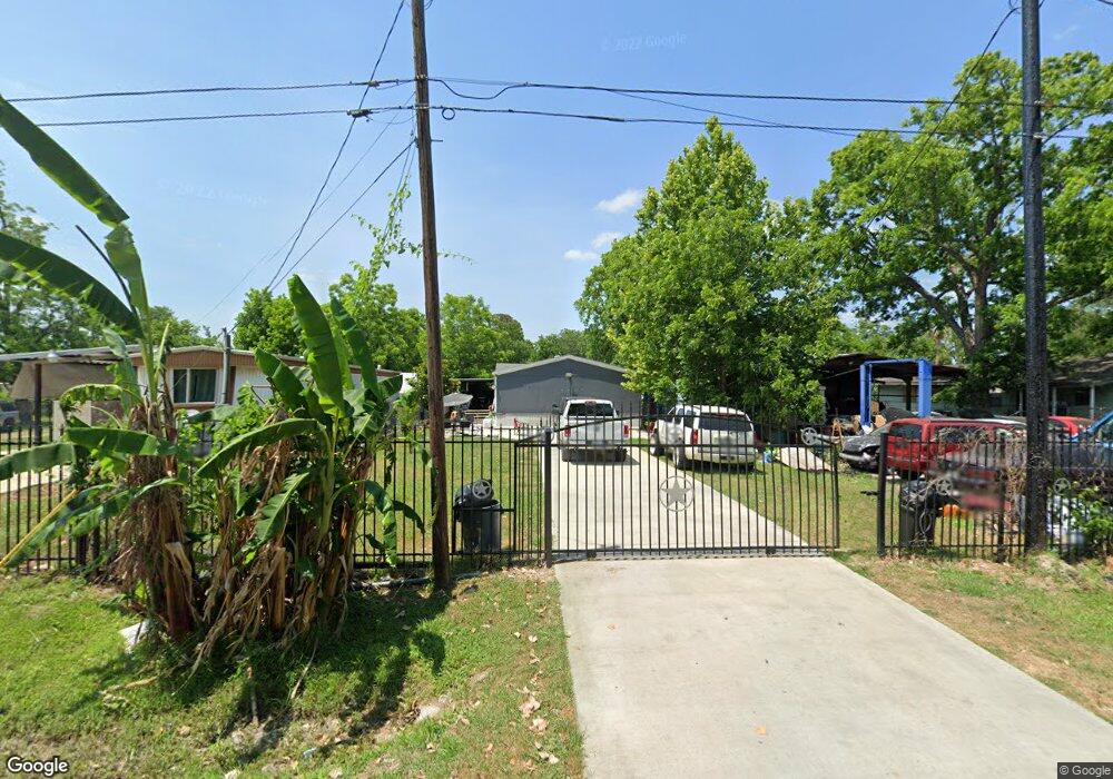 11057 Ell Rd, Houston, TX 77093 - photo 1