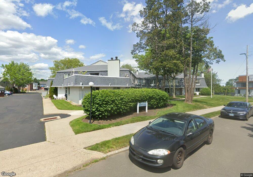 19 Dixon St unit Q, Milford, CT 06460 - photo 1